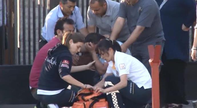 Patlamanın ardından Adli Tıp önünde en acı bekleyiş